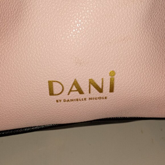 DISNEY DANI MINNIE MOUSE PINK MINI BACKPACK - Picture 7 of 11